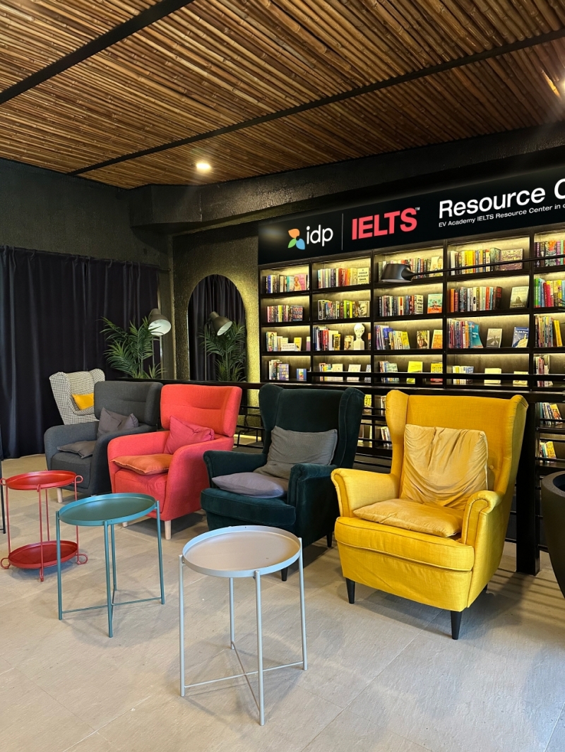 フィリピン留学 Cebu21 - EV Academy-Westudy(Lounge)-1